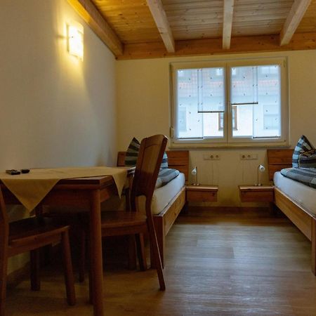 Gaestehaus Familie John Veitsbronn Exteriör bild